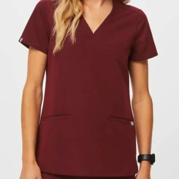 FIGS Scrubs Casma Three-Pocket Top V- Neck Burgundy  Technical Collection L - Picture 1 of 9